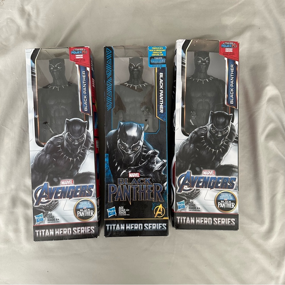 Marvel Black Panther Titan Hero Series 12-inch Black Panther (3-Pack)